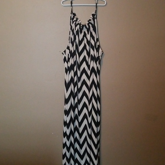 tacera Dresses & Skirts - Pattern Dress